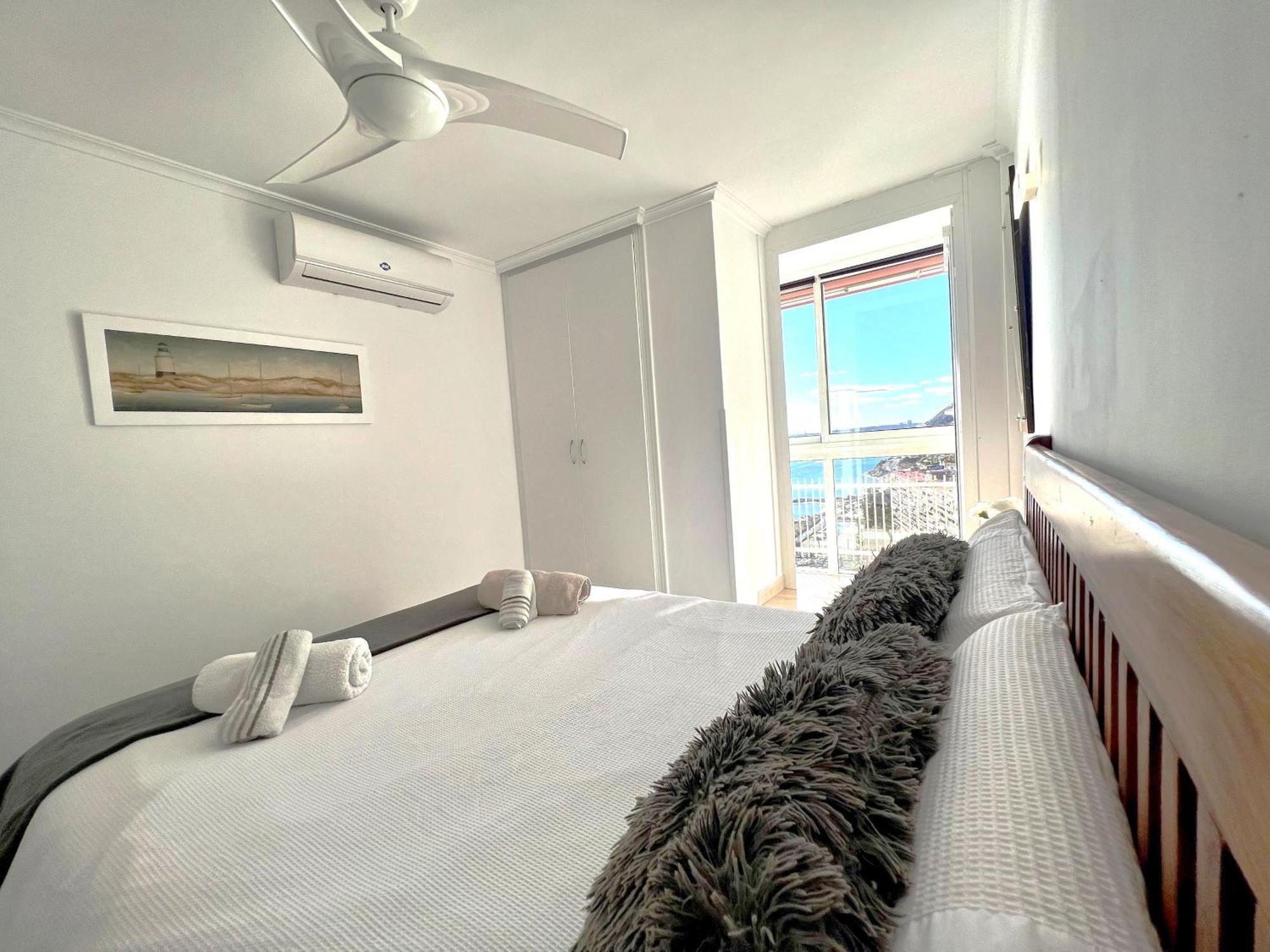 Ferienwohnung Vistas Al Mar. Gran Salon. Playa A 1 Minuto. Wifi Alicante Exterior foto