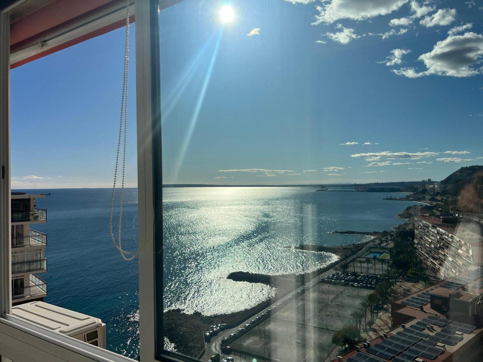 Ferienwohnung Vistas Al Mar. Gran Salon. Playa A 1 Minuto. Wifi Alicante Exterior foto